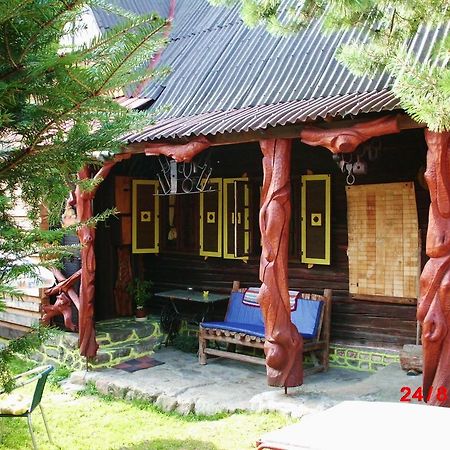 Romanticka Drevenica Липтовска Осада Экстерьер фото